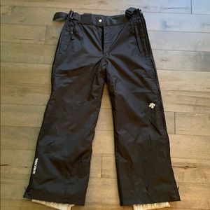 New without tags Boys Descente ski pants